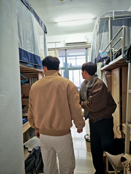 机械与材料工程系走访学生宿舍